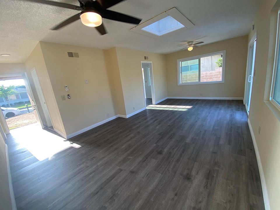 1st image of 914 S Vecino Dr
