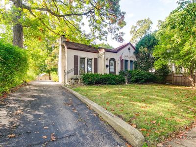117 E Washington Ave, Lake Bluff, IL, 60044