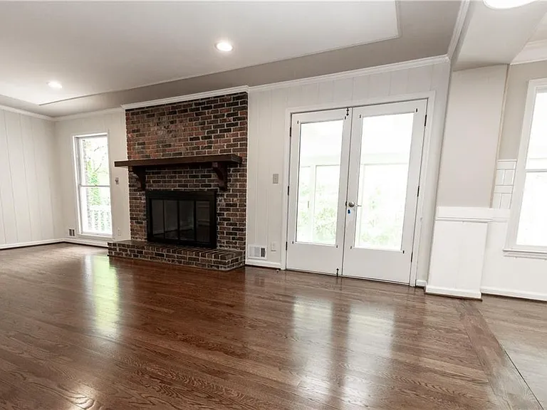 1365 Timberland Dr SE — Photo 16