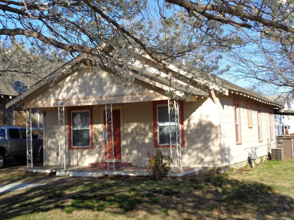 1304 S Cherokee Ave, Bartlesville, OK 74003