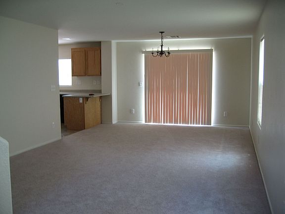 Living Rm
