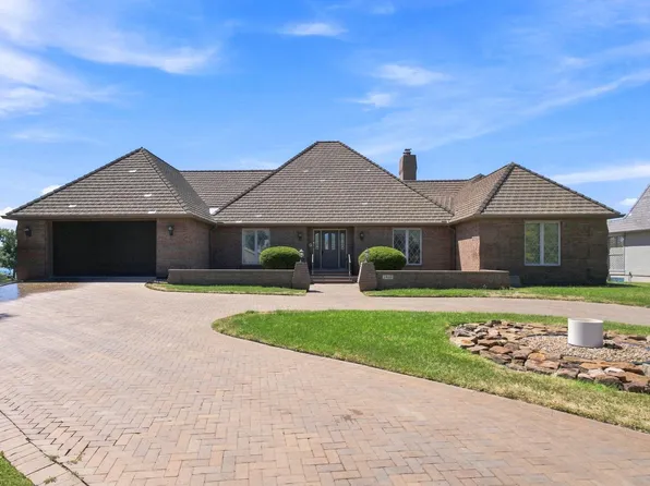 2833 W Keywest Ct, Wichita, KS 67204
