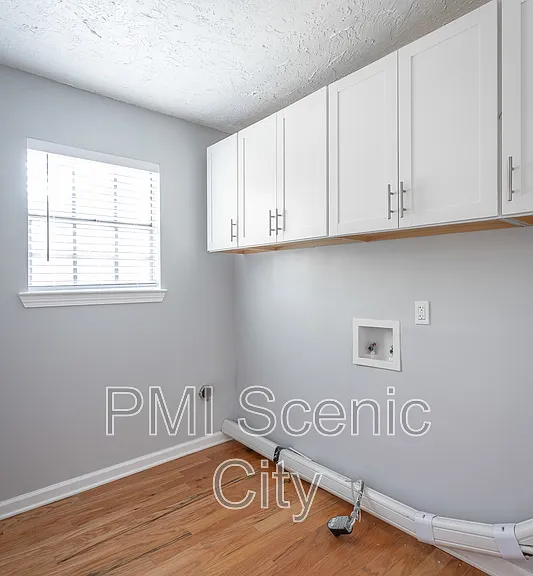 2508 Woodfin Ave — Photo 14