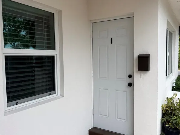 909 NE 10th Ave #1, Pompano Beach, FL 33060