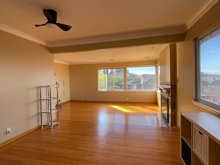 820 Ahwahnee Dr — Photo 3