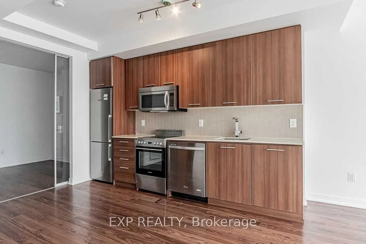 2 bed, $3,200 — Photo 4