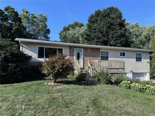 1719 Beryl Rd, Akron, OH 44312