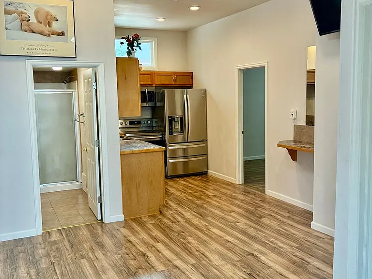 1342 N Washington Ave #1342 — Photo 2