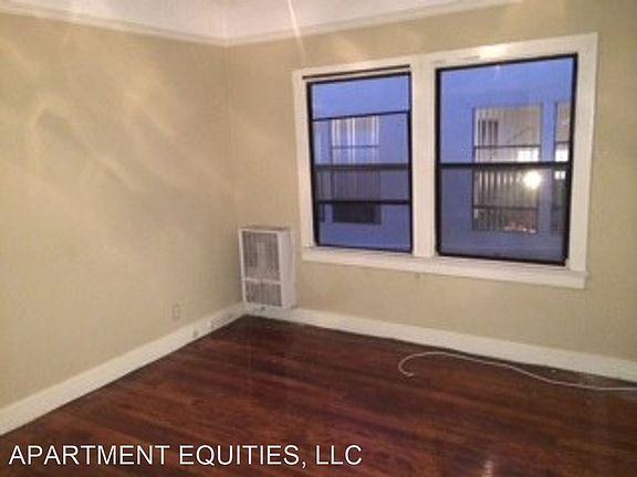 4th image of 1207 N Orange Dr #5262320
