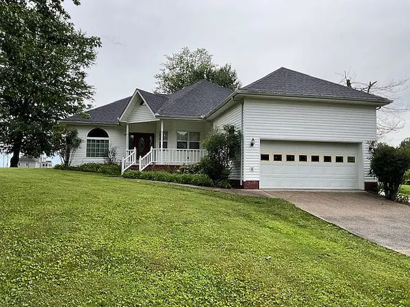 221 Beck Ln, McMinnville, TN 37110