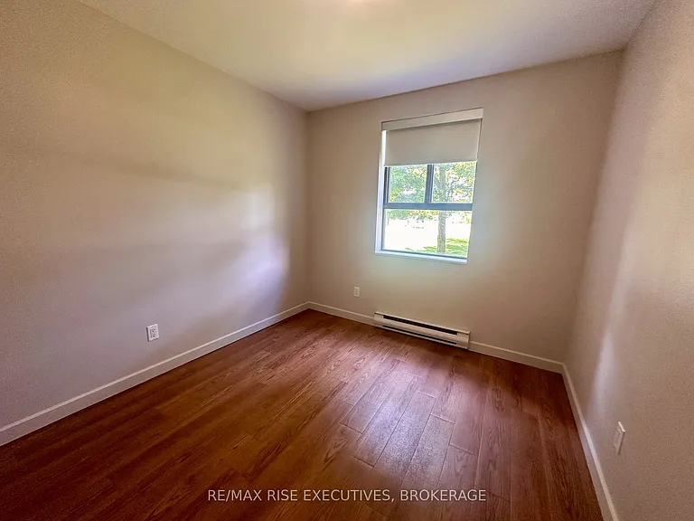 1020 Pembridge Cres #119 — Photo 6