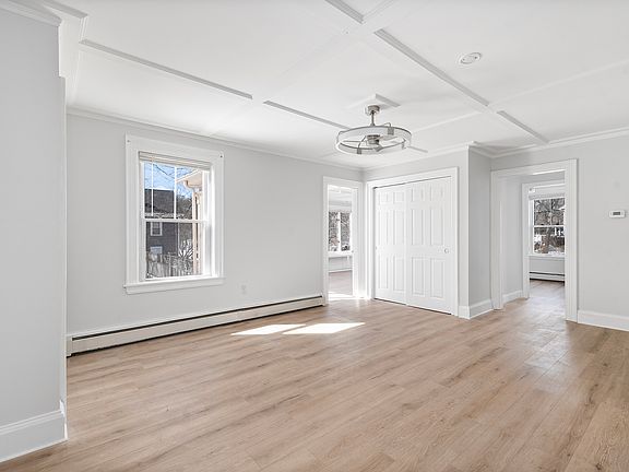 4th image of 6 Prospect St #1