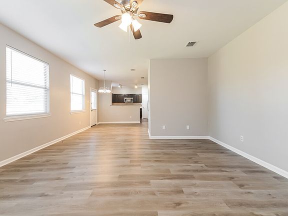 4th image of 8004 Swan Park Dr