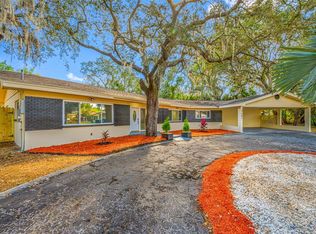 7601 Pine Hill Dr, Tampa, FL 33617