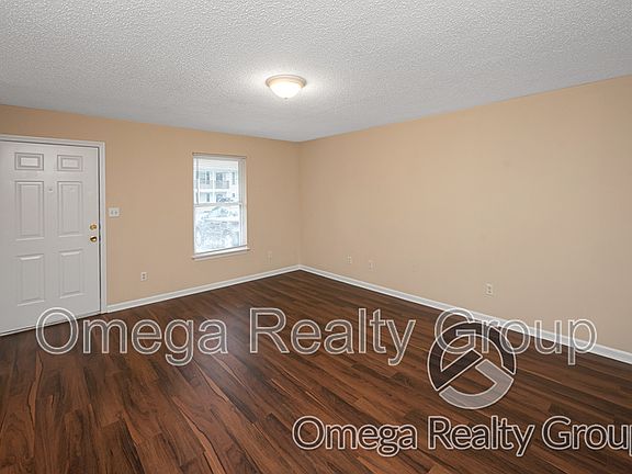 5th image of 4203 20th St NE APT B3