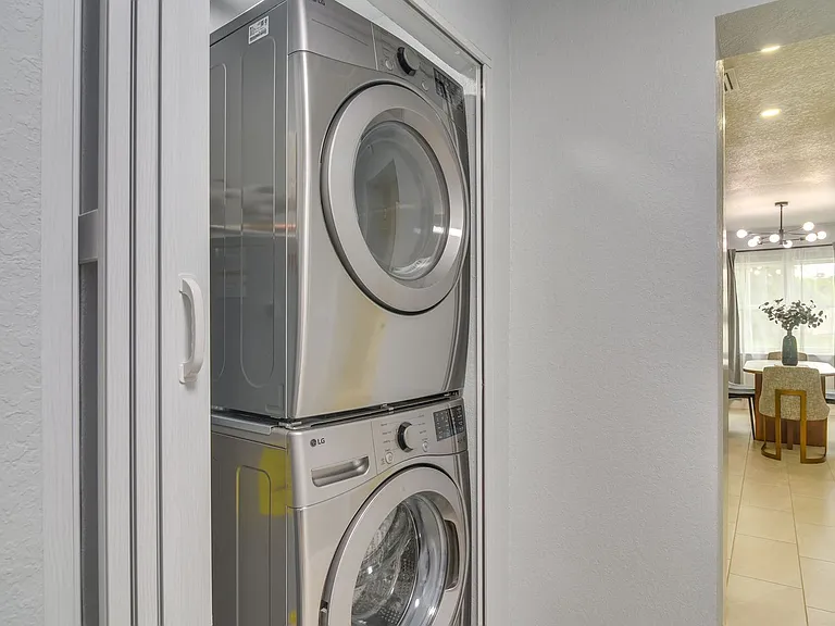 Washer/Dryer