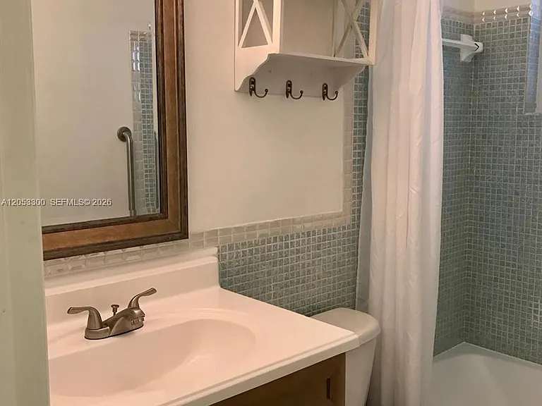 2200 Park Ln #308 — Photo 18