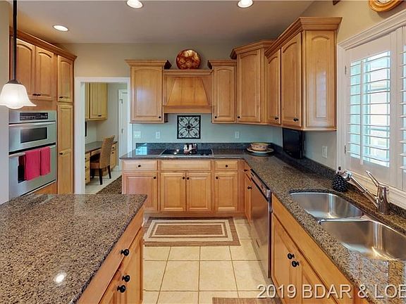 4th image of 114 Via Lauren Dr
