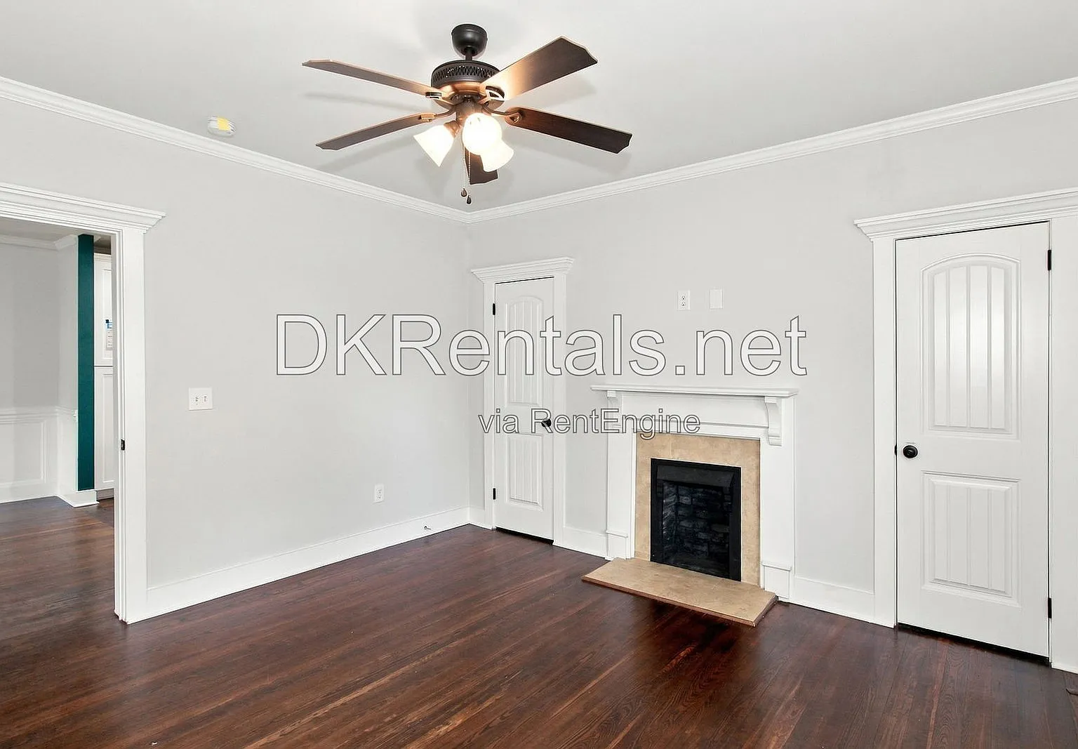 3 bed, 2.0 bath, 1581 sqft, $1,825 — Photo 4