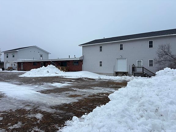 4th image of 480 N 2nd St