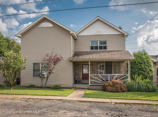 19 Rock St, Pittston, PA 18640