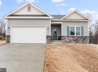 117 Larimar Ln, Inwood, WV 25428