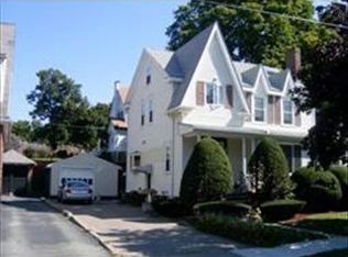 16 Pilgrim Rd, Medford, MA 02155