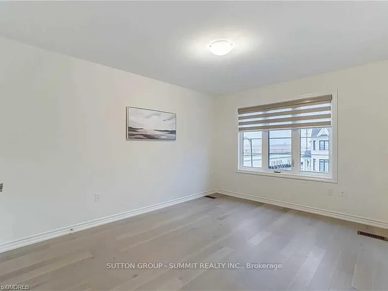 492 Bergamot Ave — Photo 17