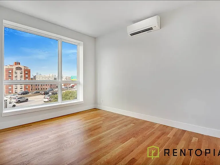 25 Skillman Ave #402C — Photo 4