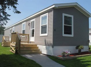 8 Holt Dr, Duluth, MN 55808