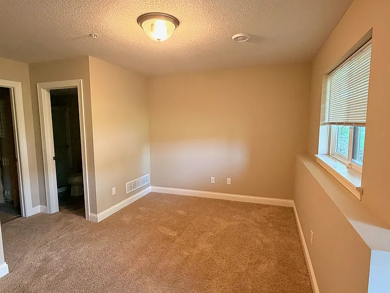 3165 Countryside Ave #G — Photo 21