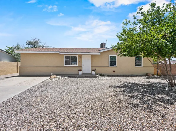 1222 Mariano Trl SW, Albuquerque, NM 87121