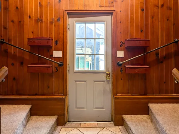 704 Hickory St., 704 Hickory St #3, Creston, IA 50801