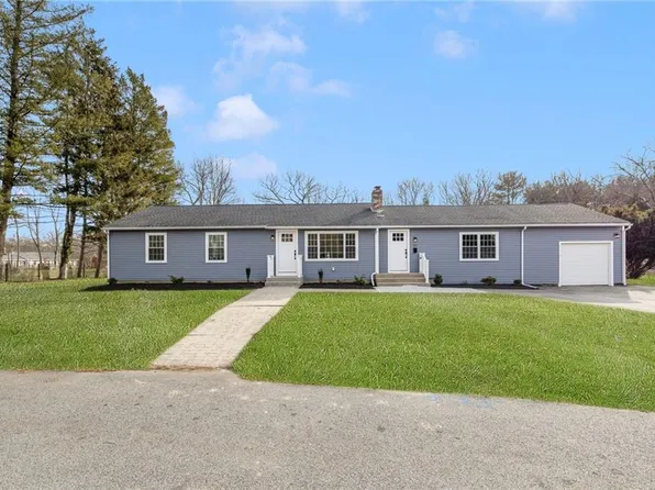 156 Bethany Ln, North Kingstown, RI 02852
