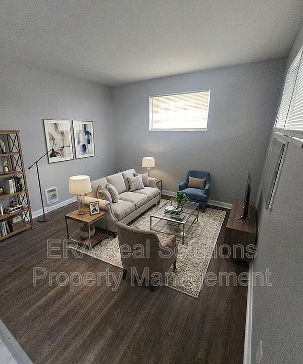 1st image of 2958 Sullivant Ave Unit E
