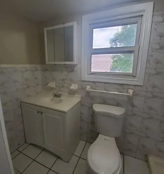 1040 Grove St #3 — Photo 4