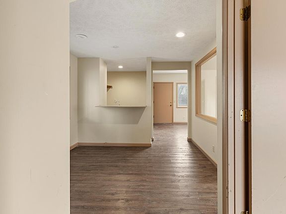 5th image of 115 N 36th St
