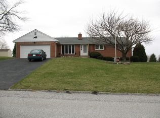 2865 Fiesta Dr, York, PA 17403