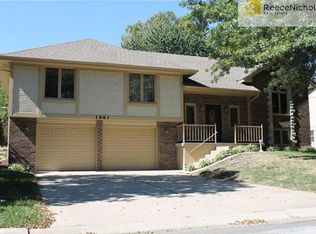1881 NW 2nd St, Blue Springs, MO 64014