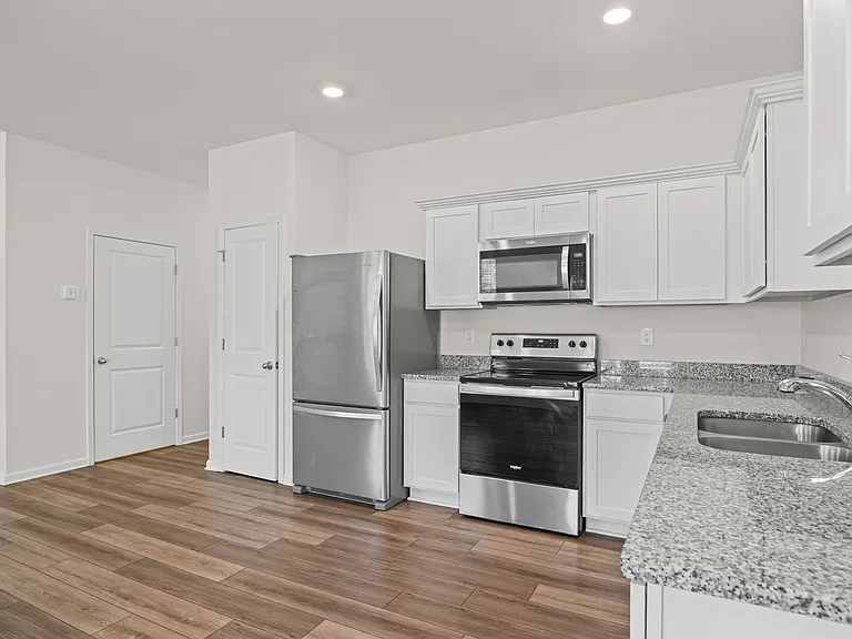 421 Union Station St — Photo 11