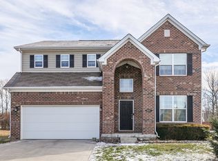 1687 Bearcub Ln, Avon, IN 46123