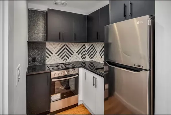 Rented by EXR | media 3