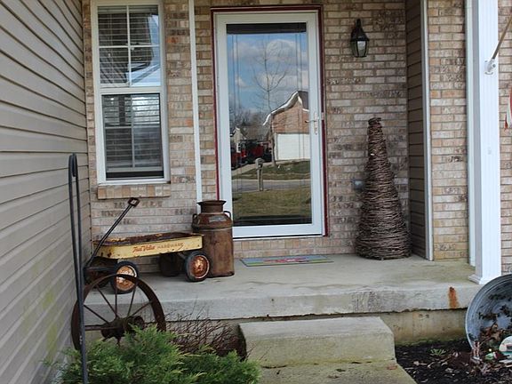 2nd image of 78 Meadowgate Ct