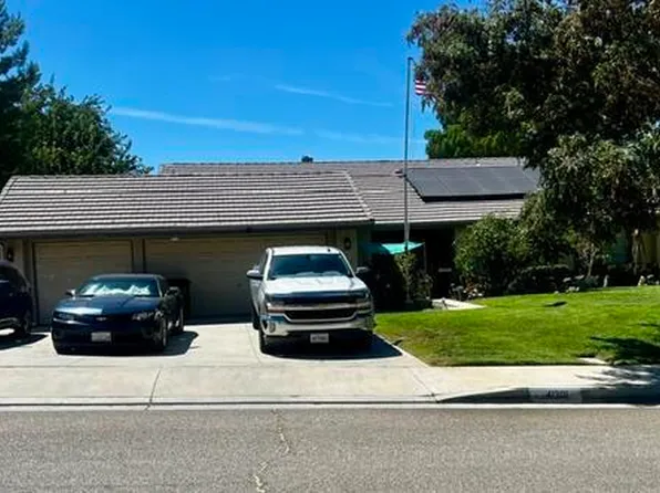 41301 Myrtle St, Palmdale, CA 93551