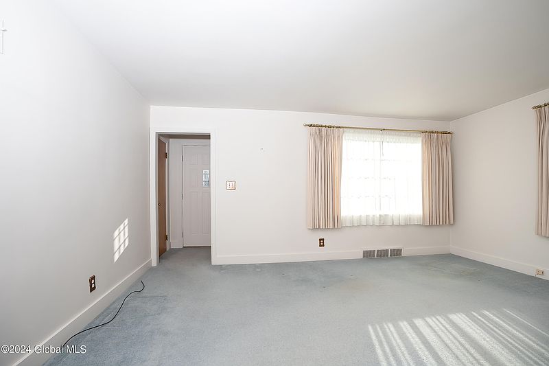3rd image of 2 David Drive