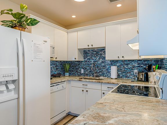 5th image of 1101 W Ocean Dr #33