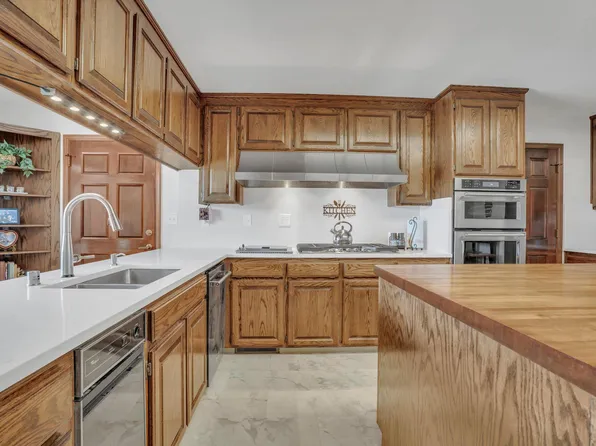 3622 Delancey Ln, Concord, CA 94519