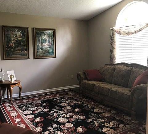 4th image of 37 Piedmont Dr