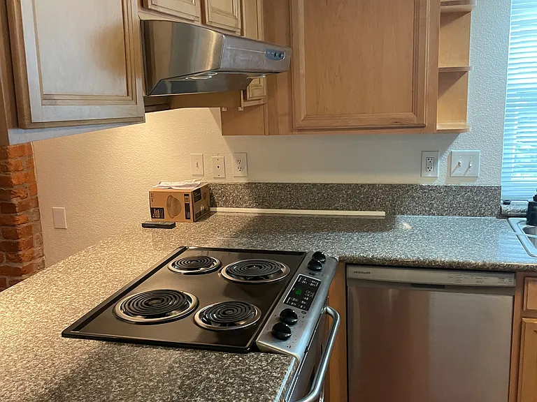 1712 P St #B — Photo 25