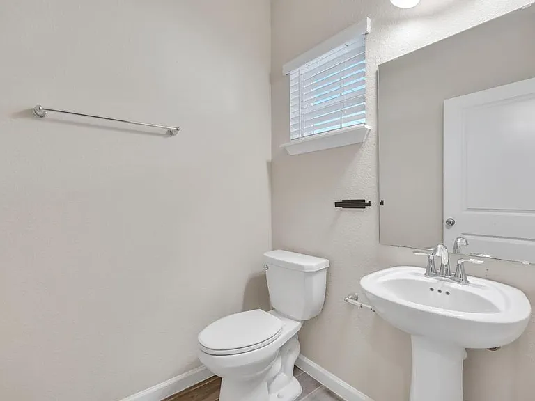 133 Appleton Ct — Photo 14